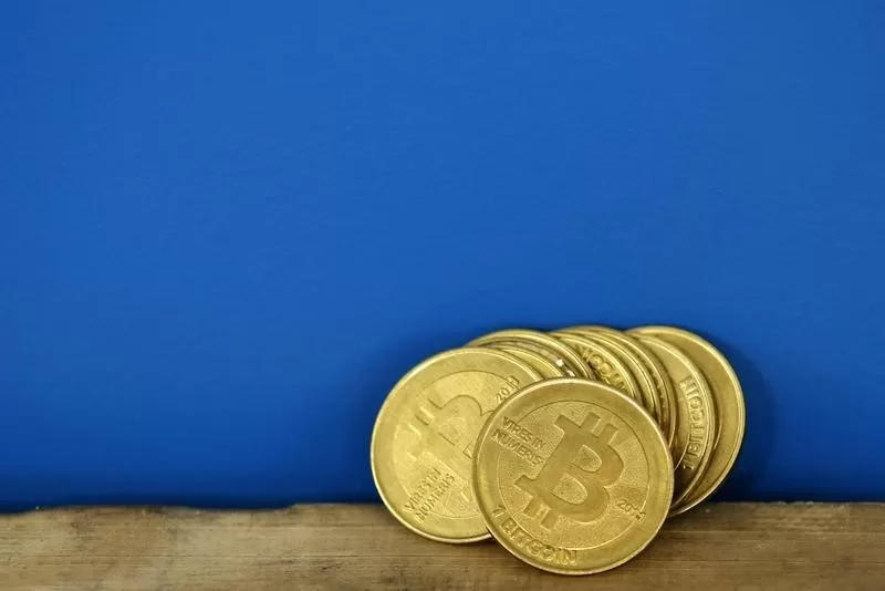Bitcoin lạc quan gần mức 81.000 USD khi căng thẳng Iran và báo cáo thu nhập của Strategy được chú ý